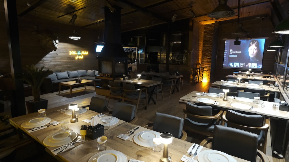 Villa De Pelit Hotel 34/50