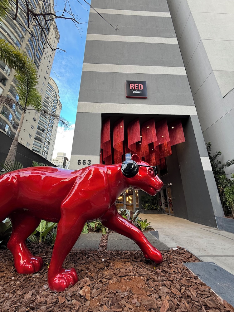 Radisson Red Ibirapuera 33/40