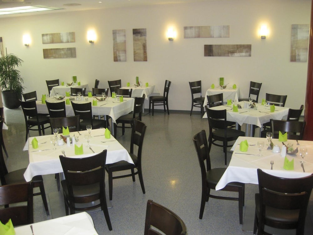 VCH Hotel Greifswald 43/54