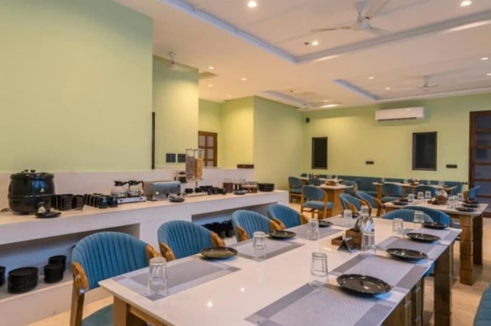 The Belita Hotel & Spa 38/47