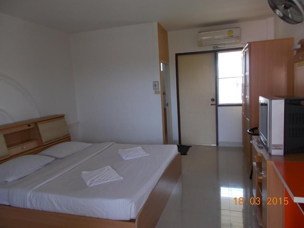 A.P. Garden Hotel 9/48