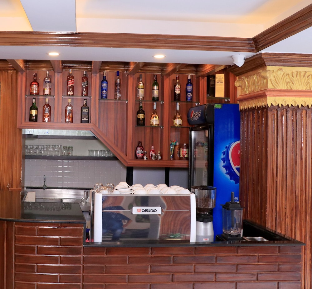Shatkar Hotel and Spa photo3