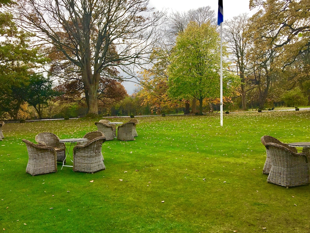 Prestonfield House 63/74