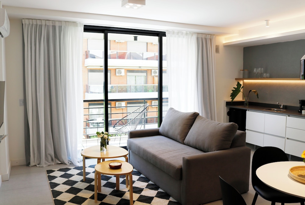 OWN Palermo 25/47