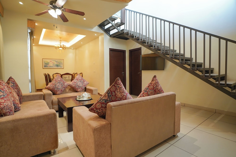 WelcomHeritage Parv Vilas Resort & Spa 24/50