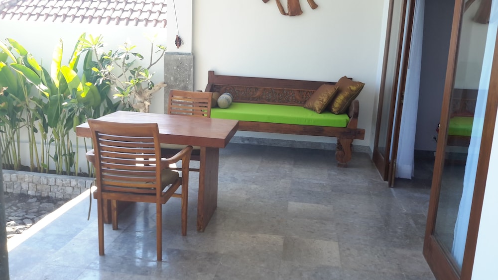 Amed Beach Villa 23/49