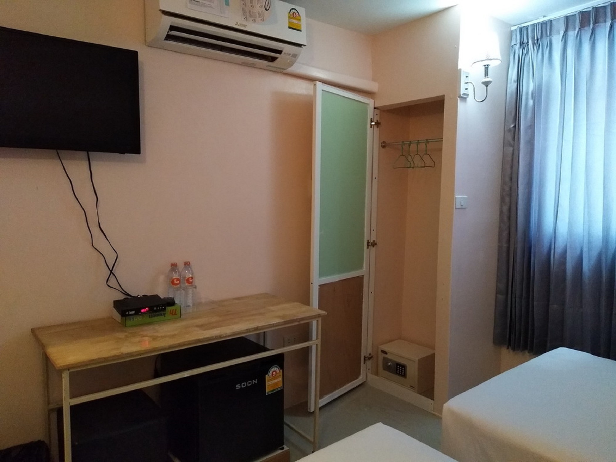 Bird Room Hotel 16/16