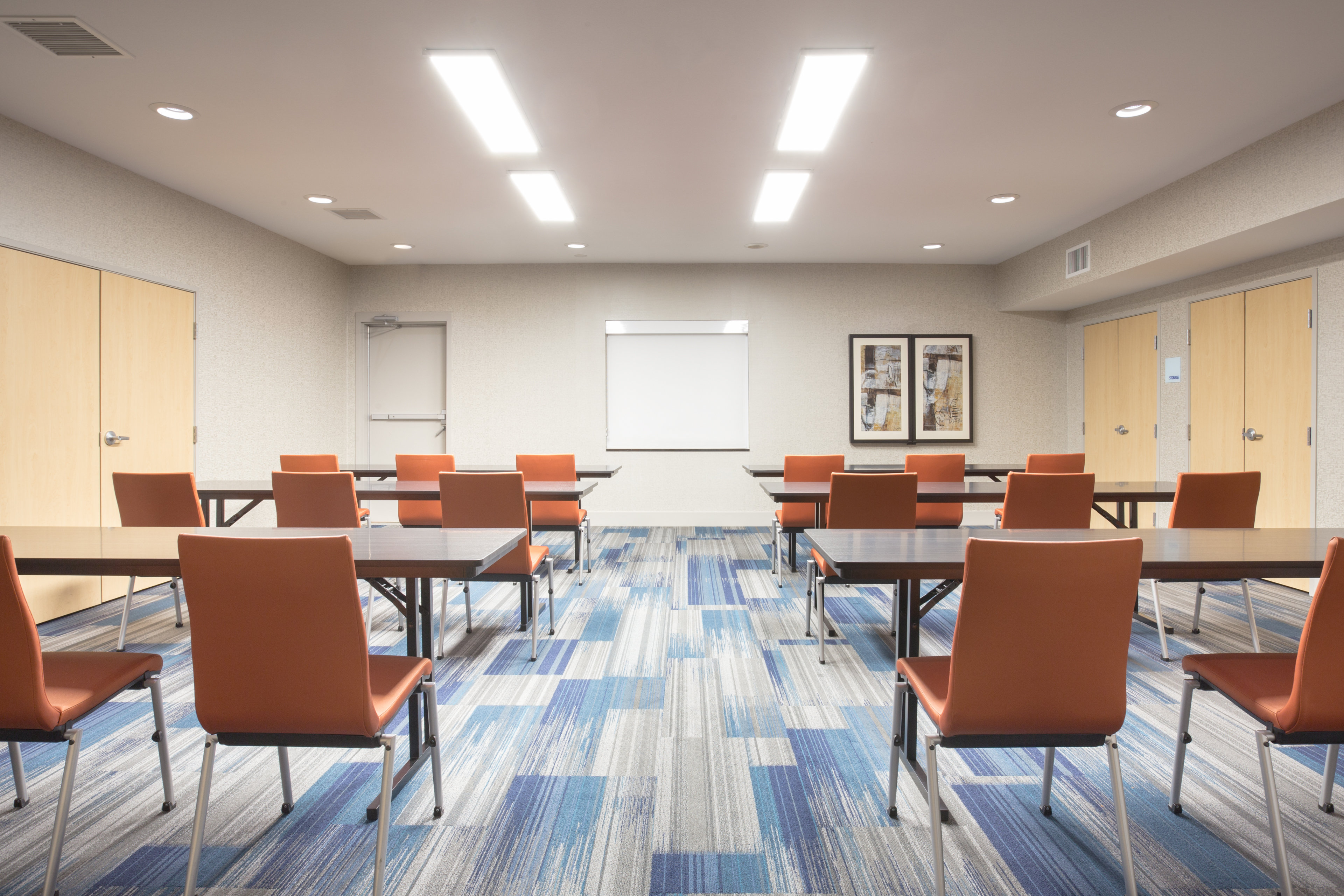 Holiday Inn Express Hotel Suites Amarillo 43/53