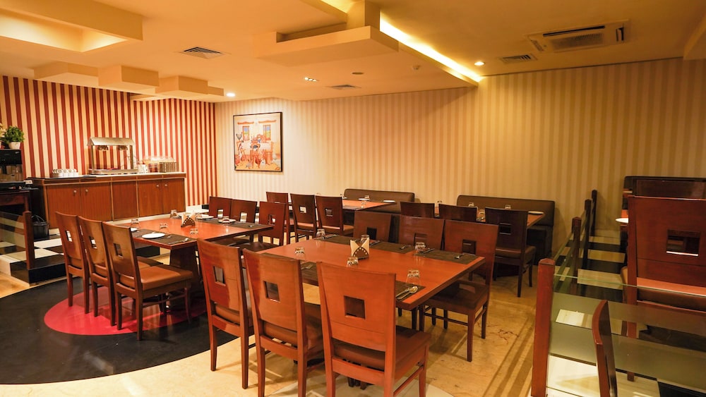Mgm Mark Whitefield Hotel 33/48