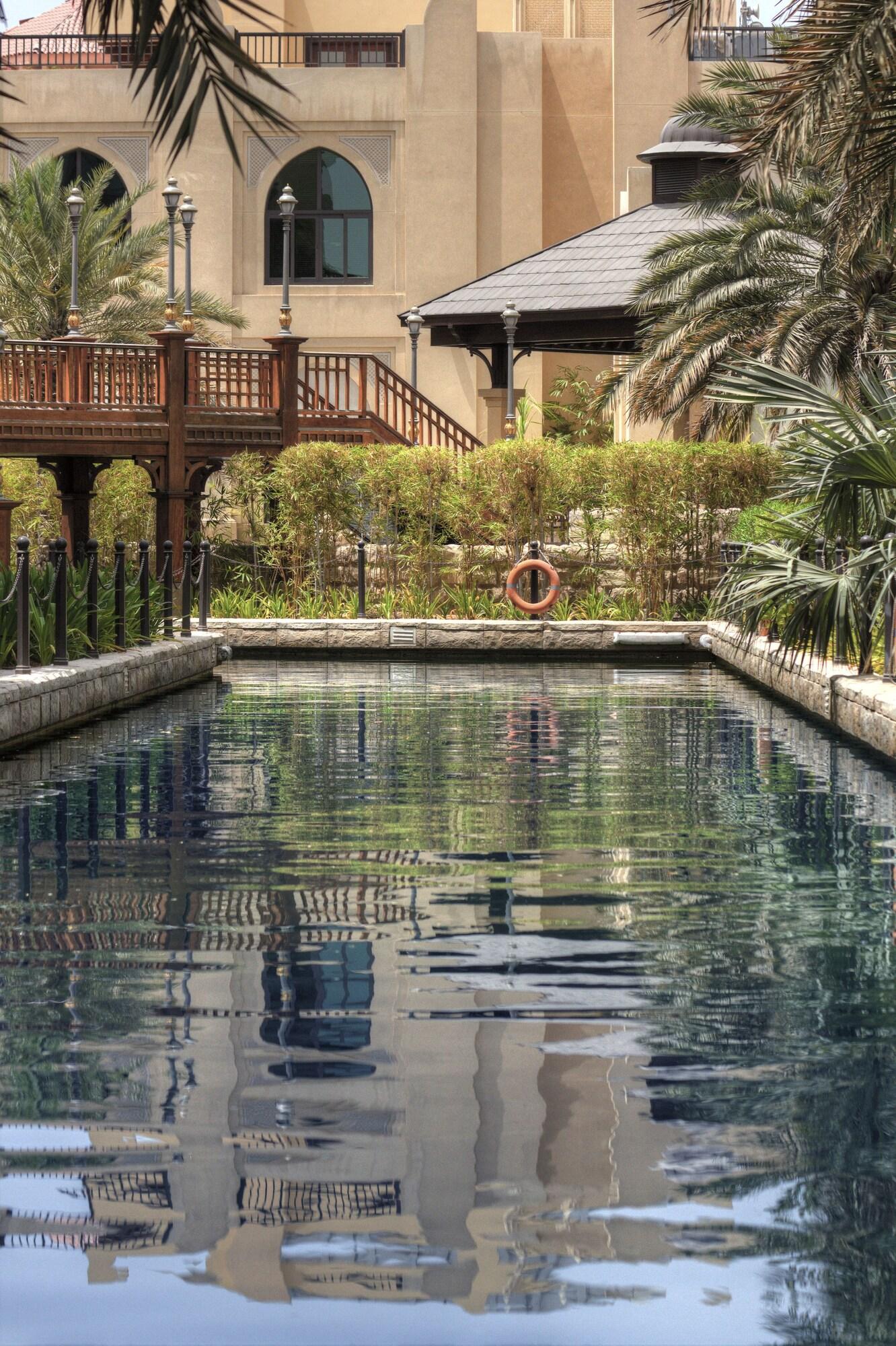 Shangri-La Residences Qaryat Al Beri 37/40