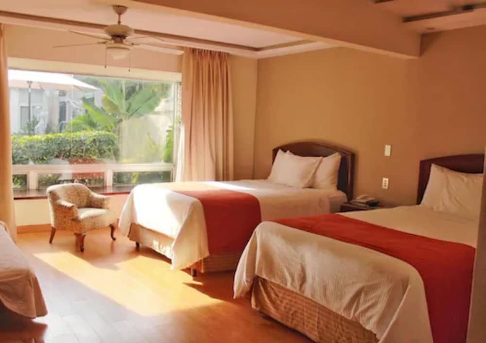 Room, 2 Double Beds, HOTEL SAN CARLOS 7/10