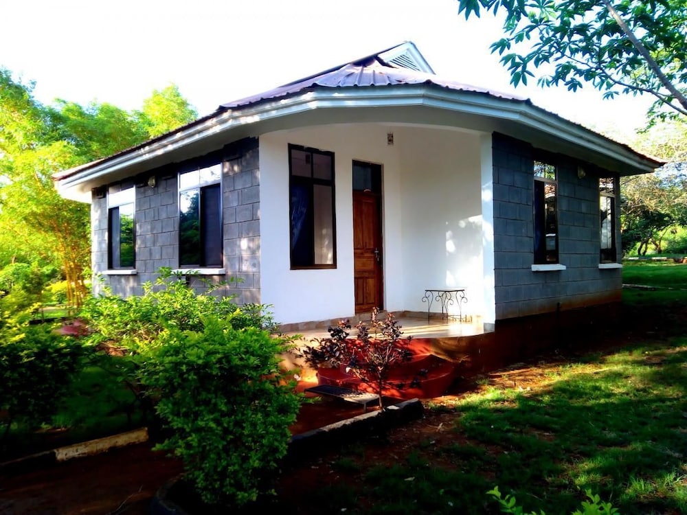 Green Hills Lodge 4/26