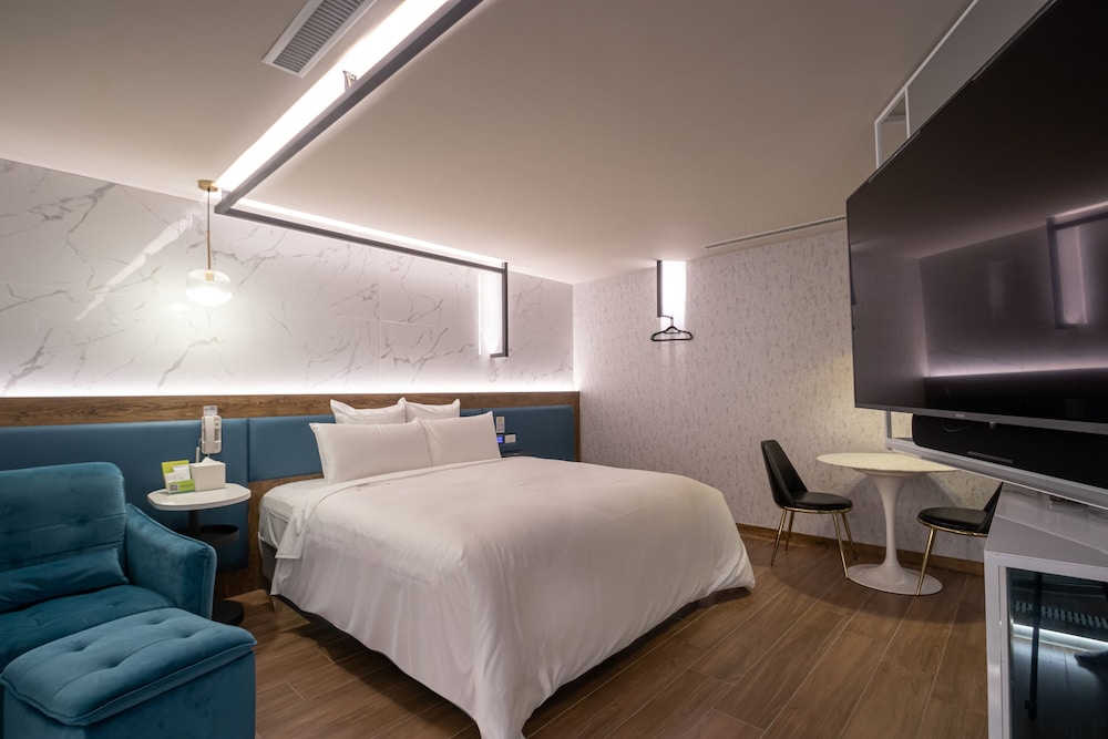 168 Motel Zhongli 2 13/54