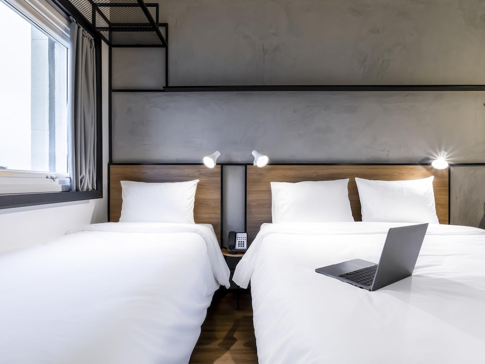 ibis Aruja 16/43