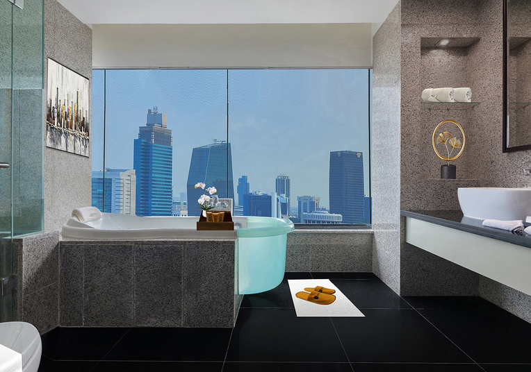Manhattan Hotel Jakarta 40/40
