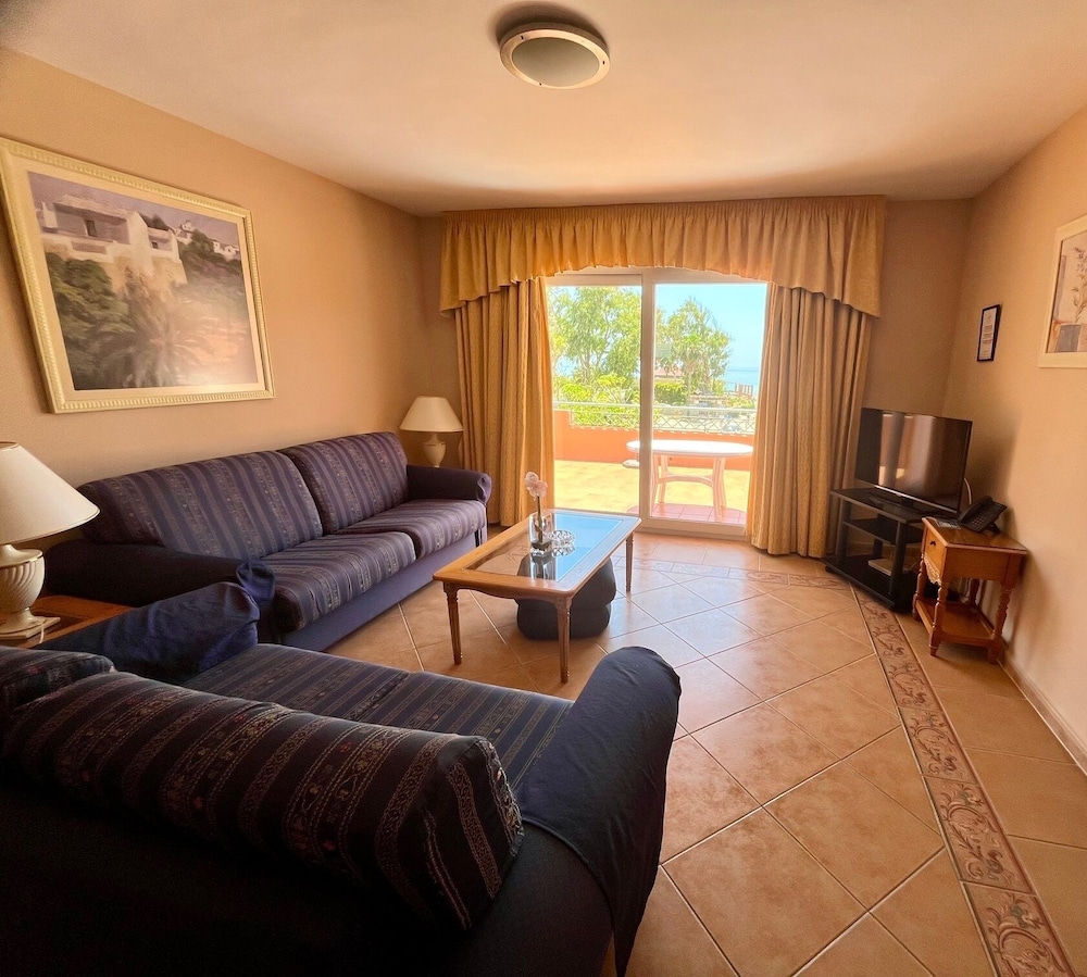 Marbella Beach Resort at Club Playa 30/50
