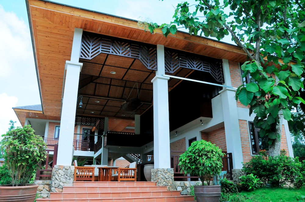 Vela Phu Quoc Resort 3/98