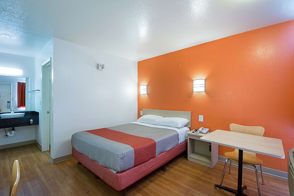 Motel6 Mcallen, TX 19/44