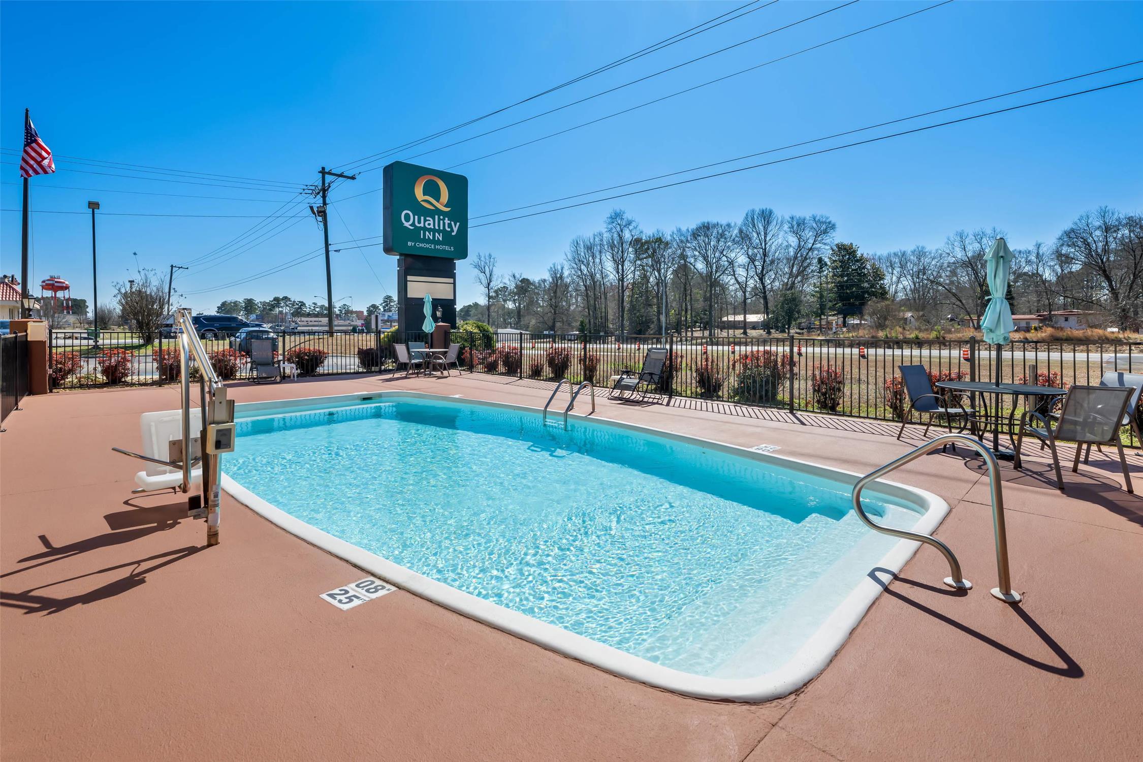 Quality Inn Alexander City 34/53
