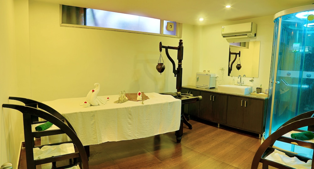 The Grand Shiva Resort 12/50