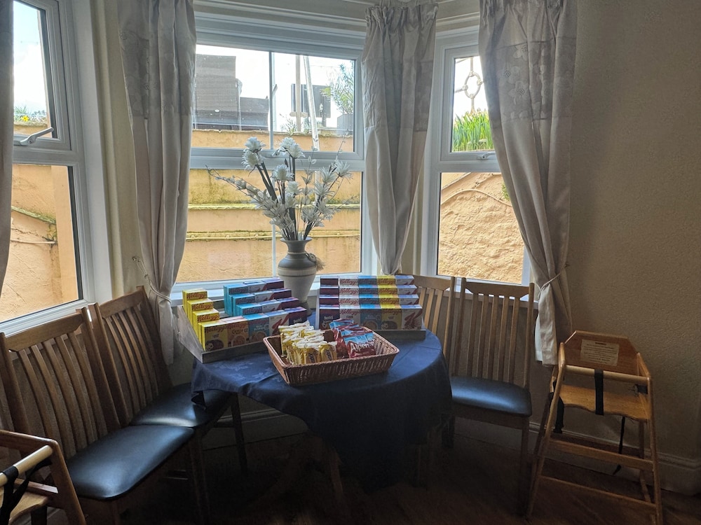 The Winchmore Hotel 28/46