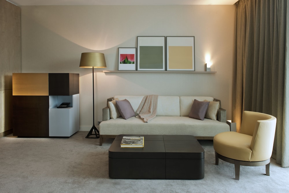 The Ritz-Carlton Wolfsburg 24/45