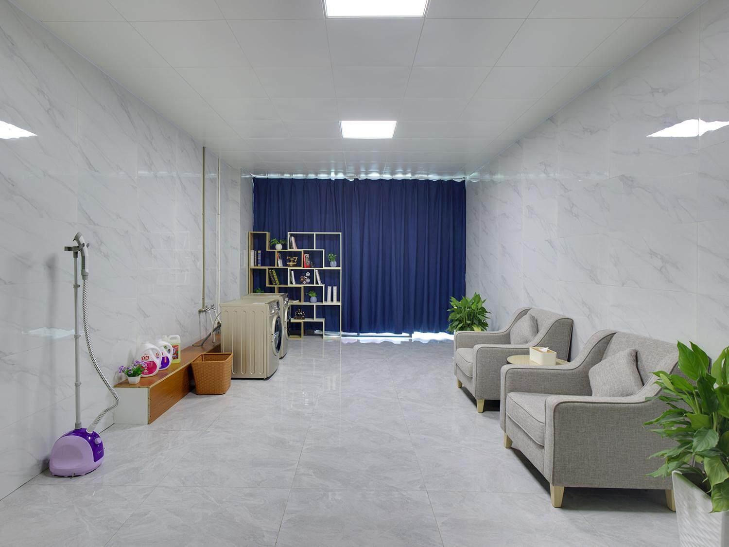 Kyriad Marvelous Hotel (Changning Zhongyin Times Plaza) 45/53