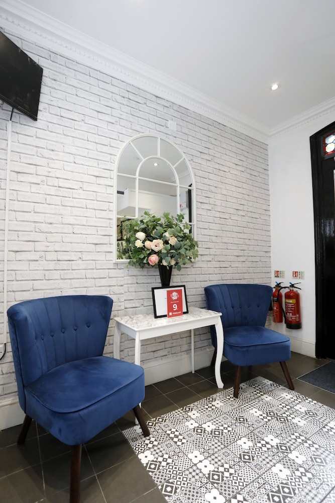 Bexley Village Hotel 35/50