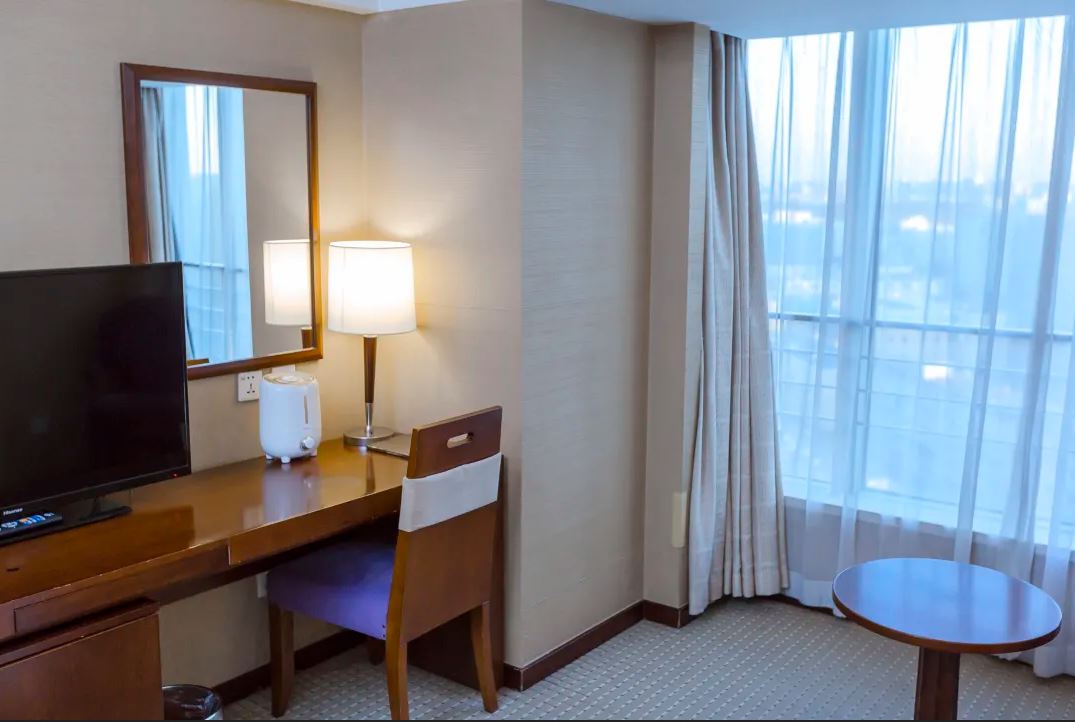 Beijing Dongfang Hotel 32/33