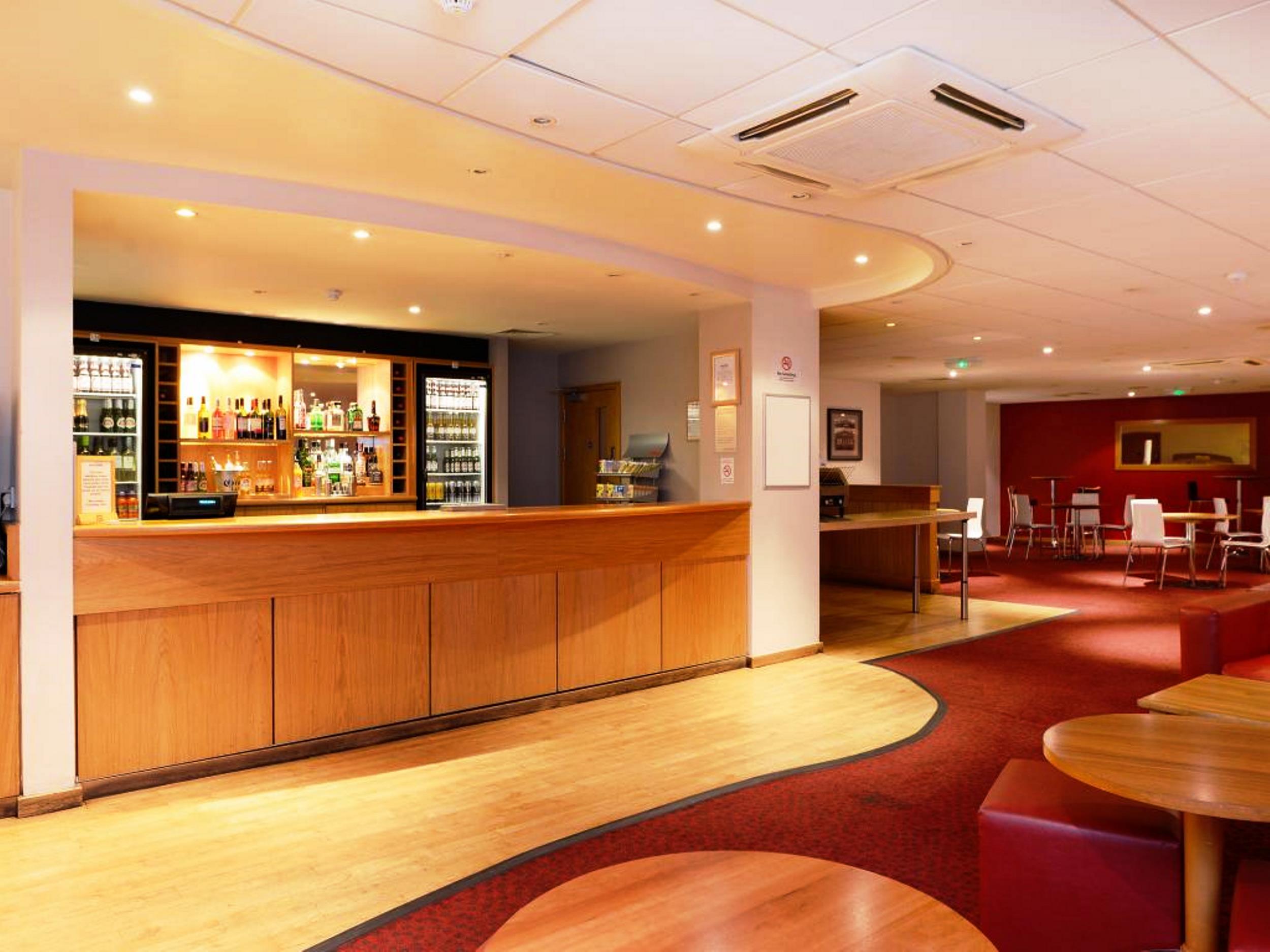 Travelodge Worcester 22/25