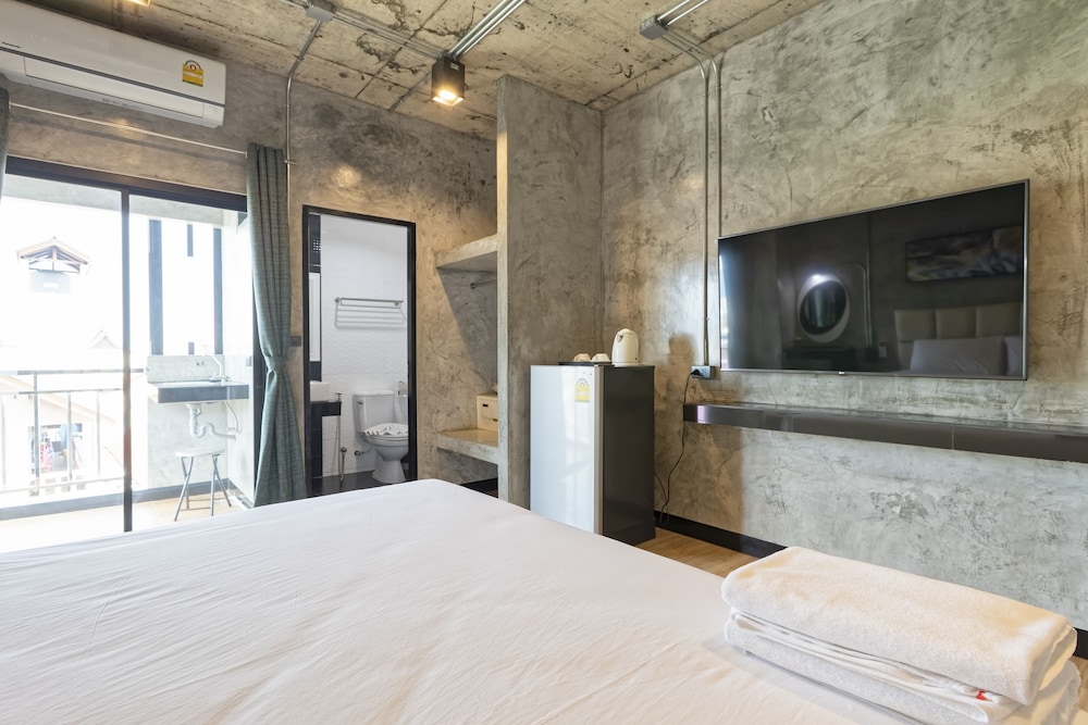 My Style Resort Hotel -SHA Plus 10/24