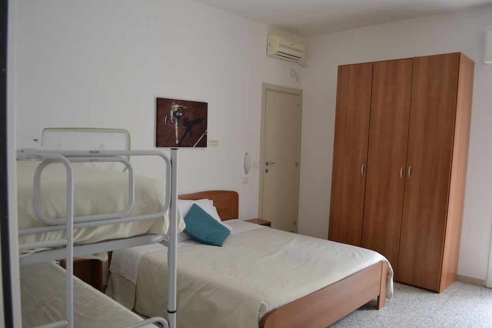 SPORTUR CLUB HOTEL 41/72