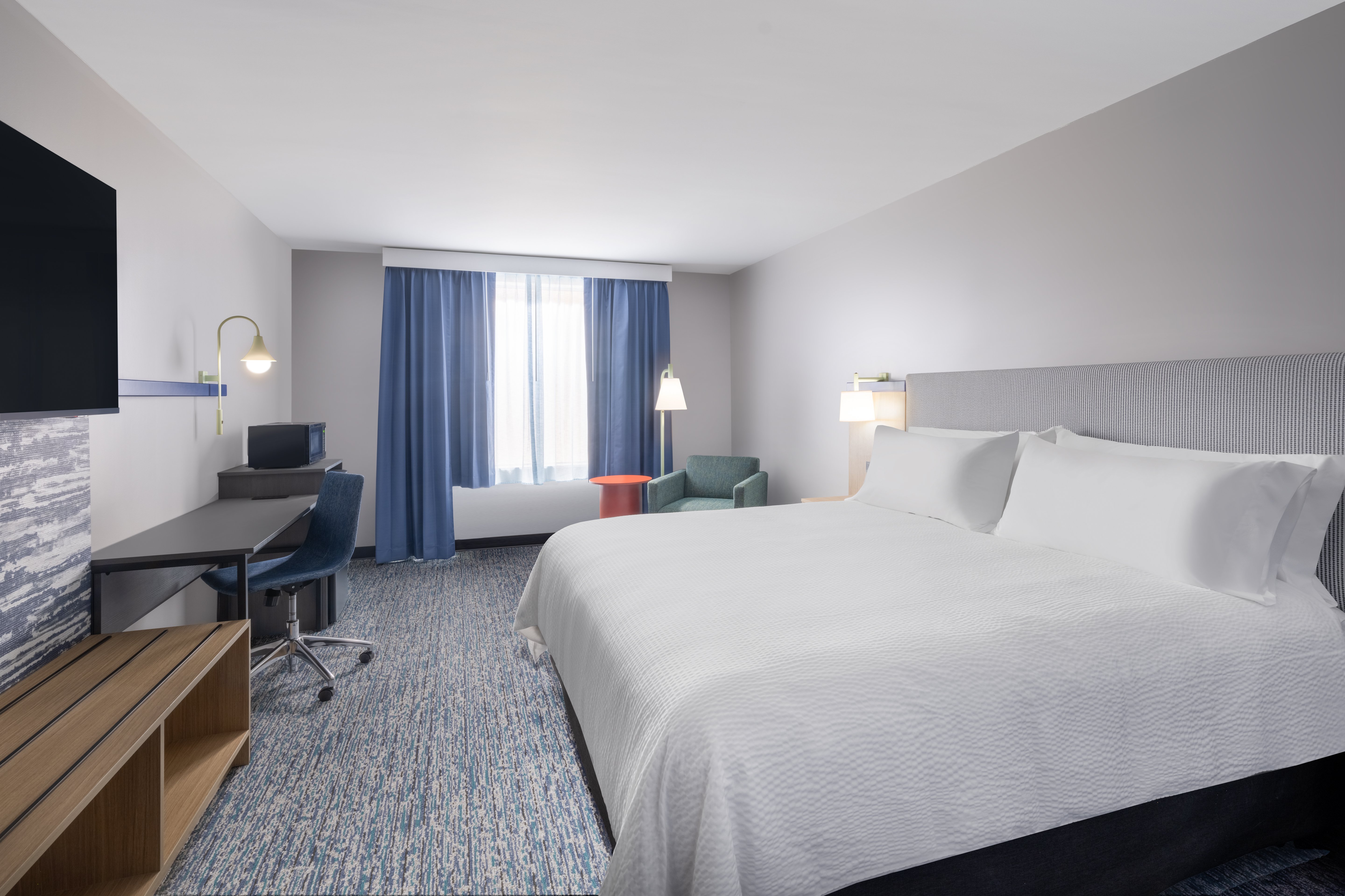 Suite, King Bed, Living and Dining Areas
