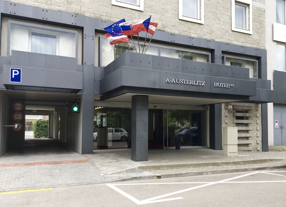 A-Austerlitz Hotel 3/31