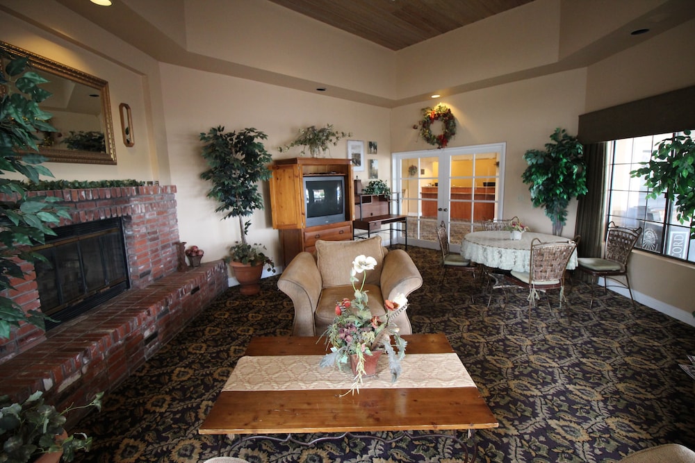 Inn of Lompoc 40/56