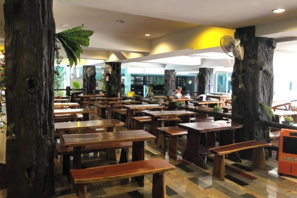B&B Hostel at Jomtien 61/65