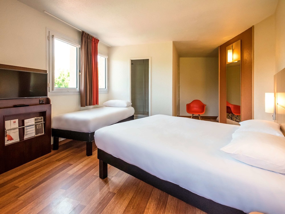 Ibis Chateau Thierry 9/68