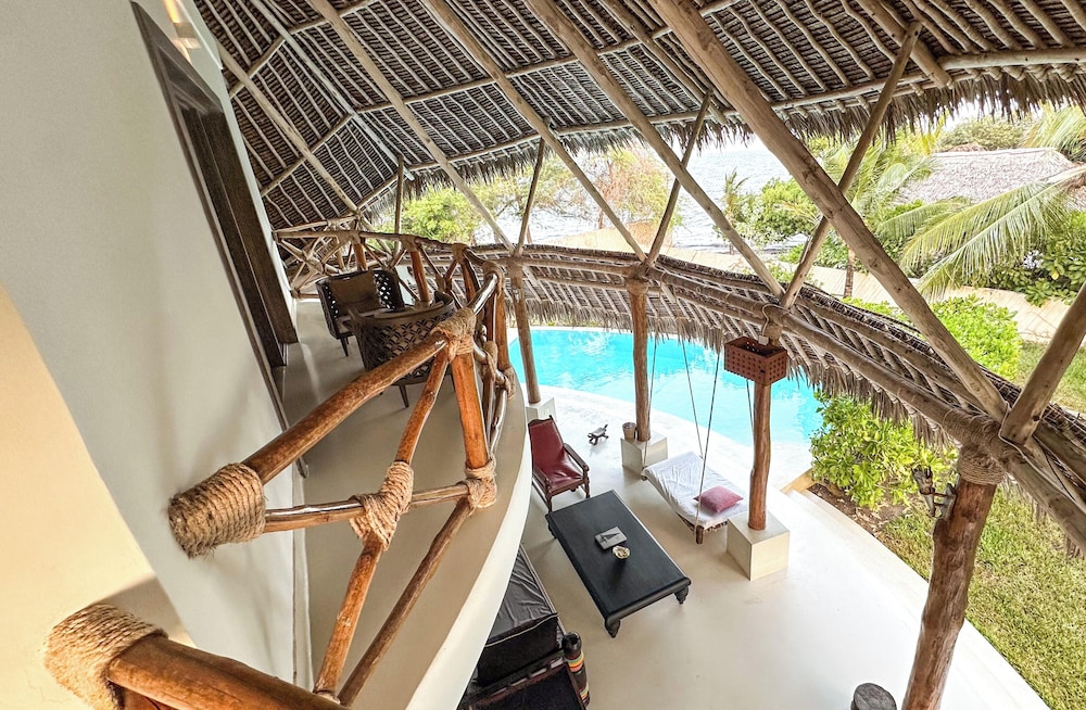 فيلا فاخرة بإطلالة على البحر بـ3 غرف نوم، Leopard Point Luxury Beach Resort & Spa 10/10