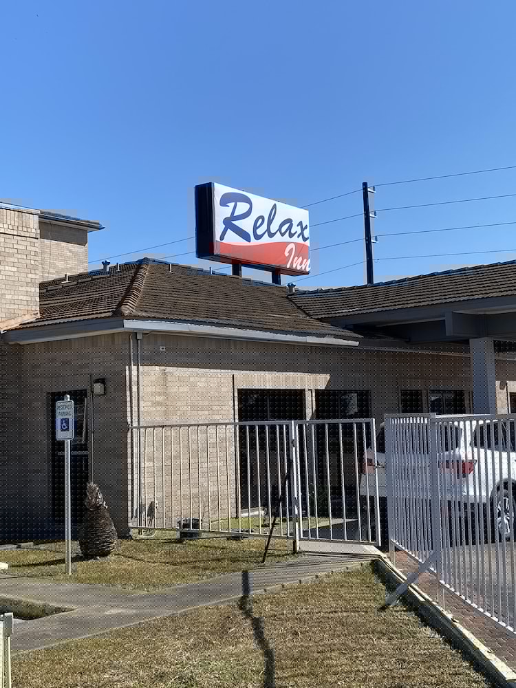 Relax Inn Channelview 6/39
