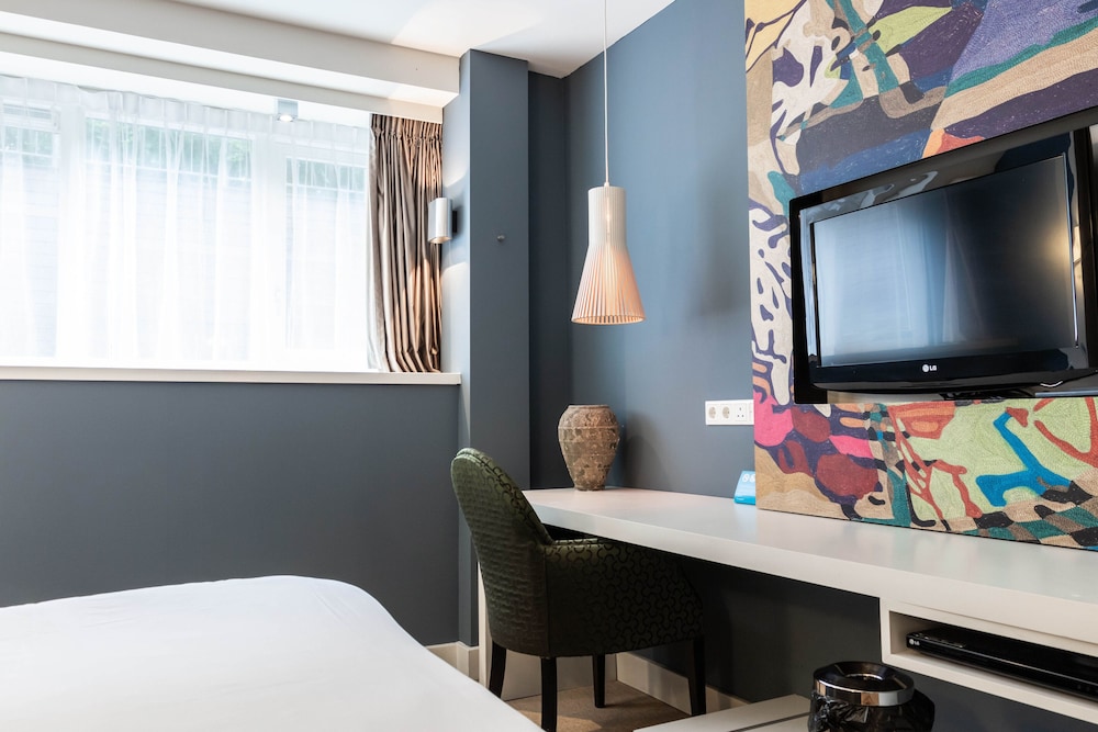 Hotel JL No76 4/64