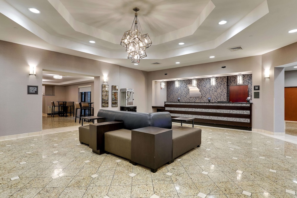 Drury Inn and Suites St. Joseph 36/45