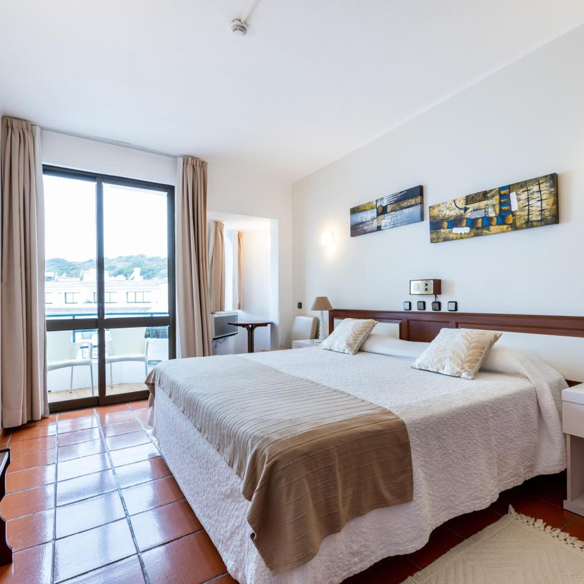 RESIDENCIAL SALEMA 18/54