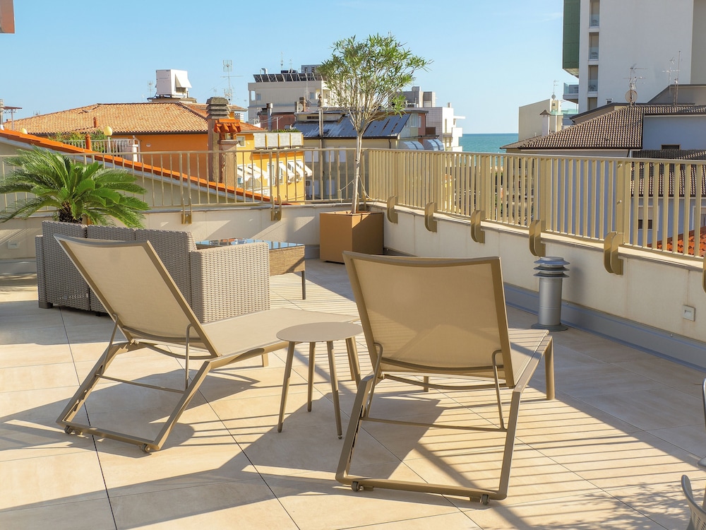 Hotel Angelo 32/43