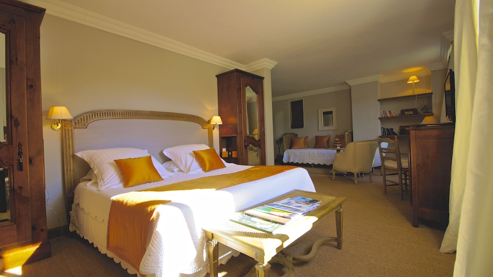 Le Phebus And Spa 28/78