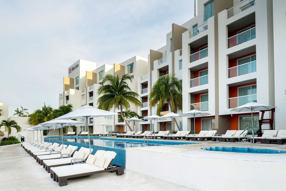 Real Inn Cancun 34/34