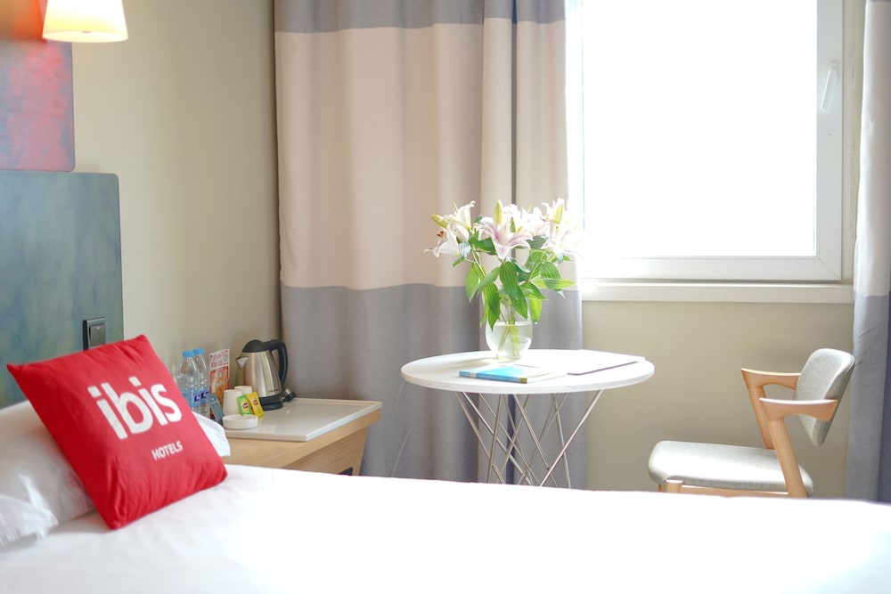 Ibis Chengdu Kehua 26/39
