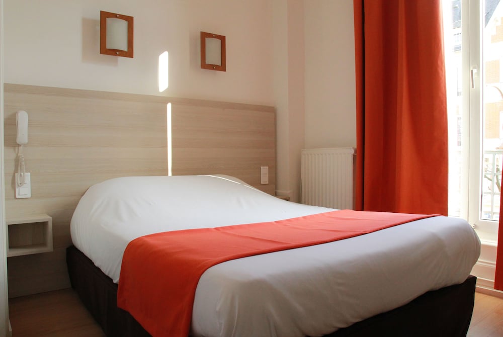 Hotel de La Cathedrale 25/46