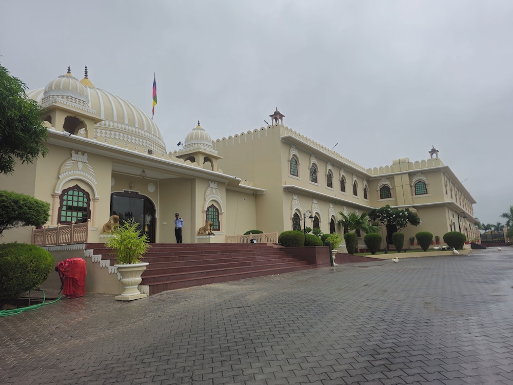 Rajmahal The Palace 7/50