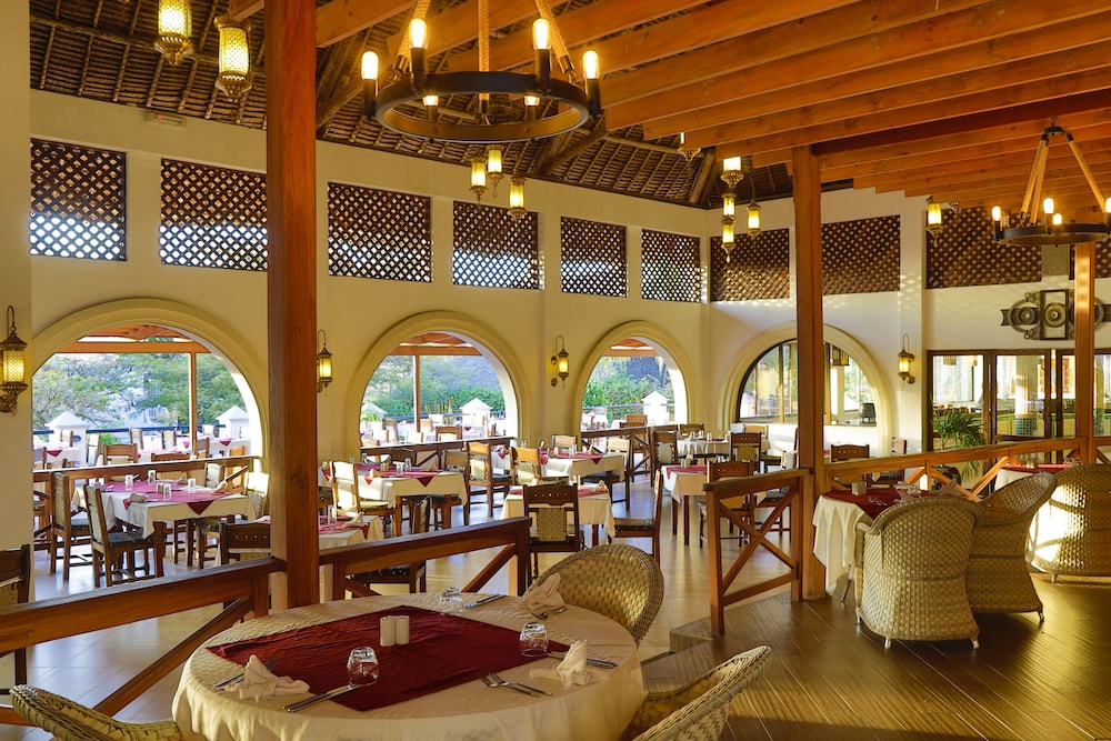 Royal Zanzibar Beach Resort 28/50
