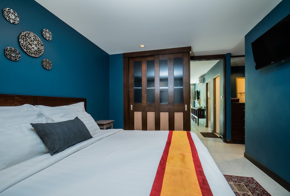 HONEYMOON, STUDIO, SUITE